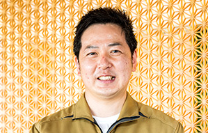 富川 篤史