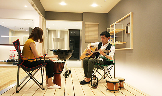 アウトドアを満喫しよう「ウッドデッキ」