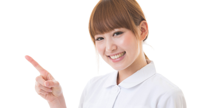 微笑む女性